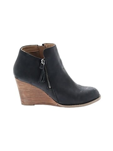REPORT Wedges (view 1)