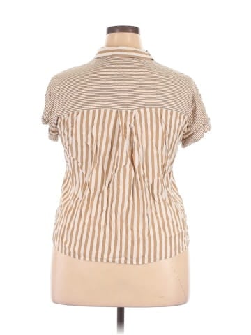 Jane and Delancey Short Sleeve Blouse (view 2)