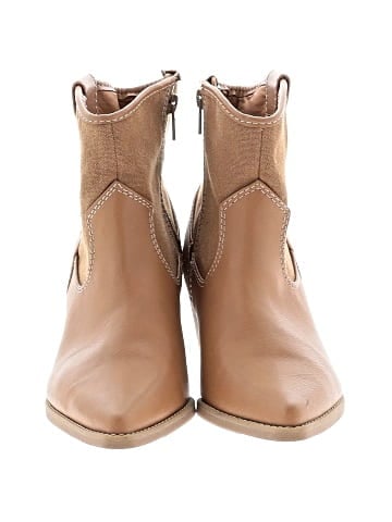 Universal Thread Ankle Boots (view 2)