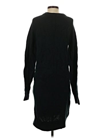 Old Navy Casual Dress (view 2)