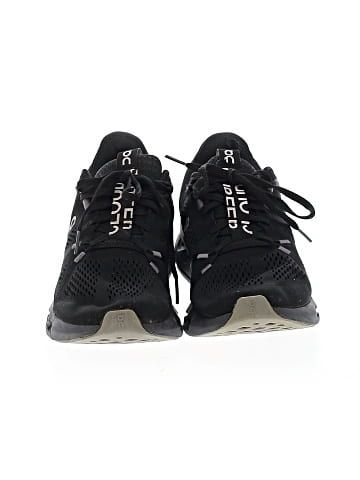 On Cloud Sneakers (view 2)