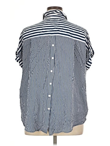 Jane and Delancey Short Sleeve Polo (view 2)