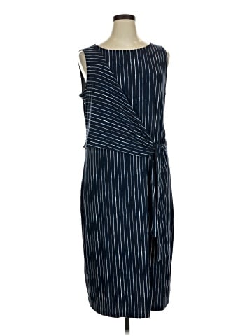 Liz Claiborne Casual Dress (view 1)