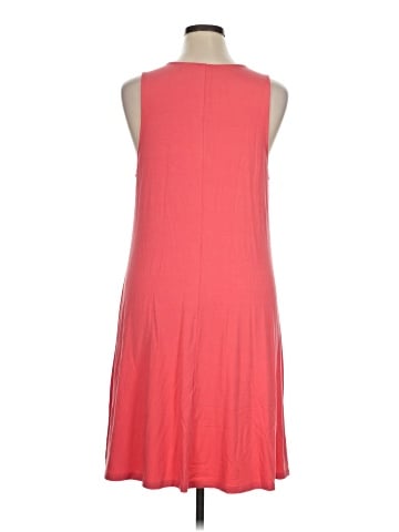 Old Navy Casual Dress (view 2)