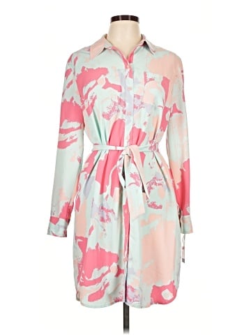 Daisy Fuentes Casual Dress (view 1)