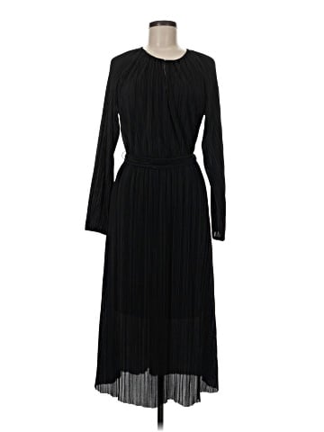 Simply Vera Vera Wang Casual Dress (view 1)