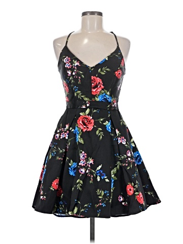 B. Smart Cocktail Dress (view 1)
