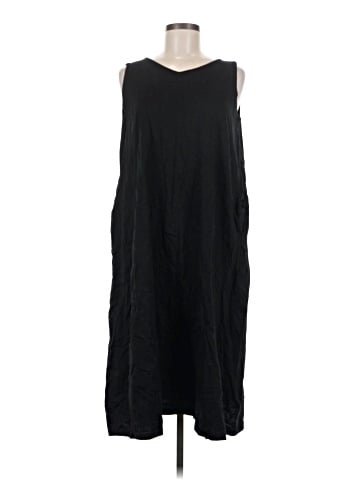 Uniqlo Casual Dress (view 1)