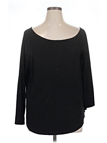 Torrid 3/4 Sleeve T-Shirt (view 1)