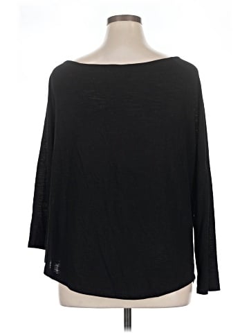 Torrid 3/4 Sleeve T-Shirt (view 2)