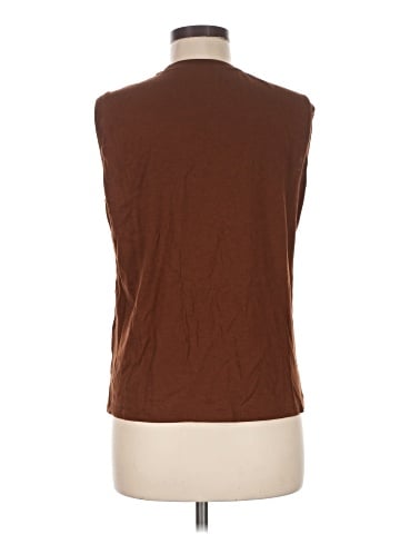 Old Navy Sleeveless T-Shirt (view 2)