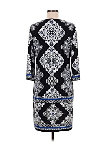 Roz & Ali Casual Dress (view 2)