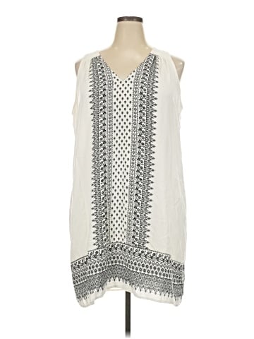 Old Navy Casual Dress (view 1)