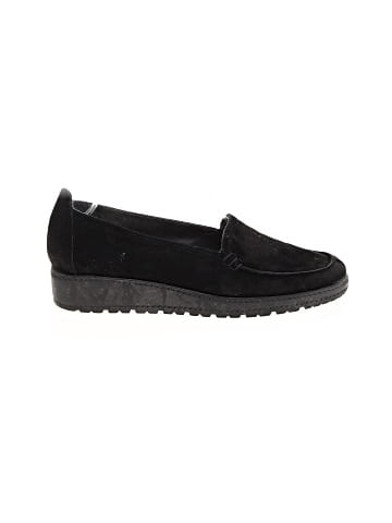 Stuart Weitzman Flats (view 1)