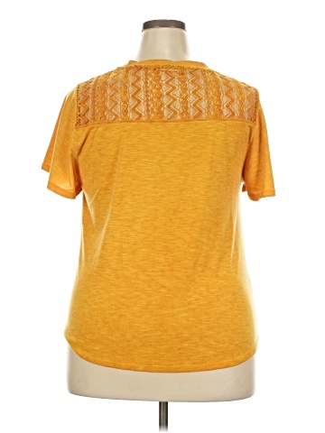 Rewind Short Sleeve Top (view 2)