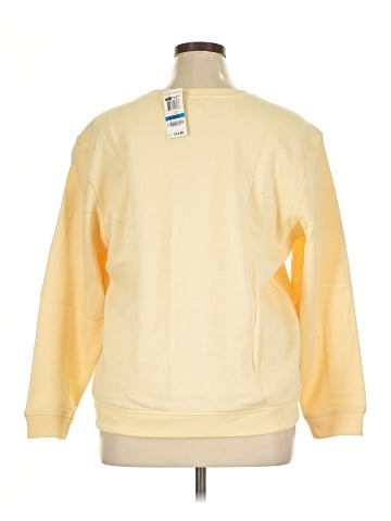 Karen Scott Sport Sweatshirt (view 2)