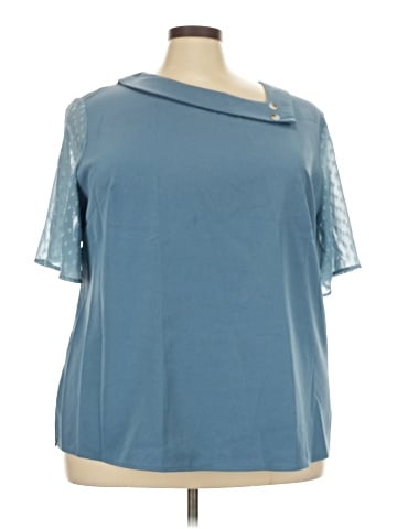 BLOOMCHIC Short Sleeve Top (view 1)