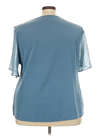 BLOOMCHIC Short Sleeve Top (view 2)