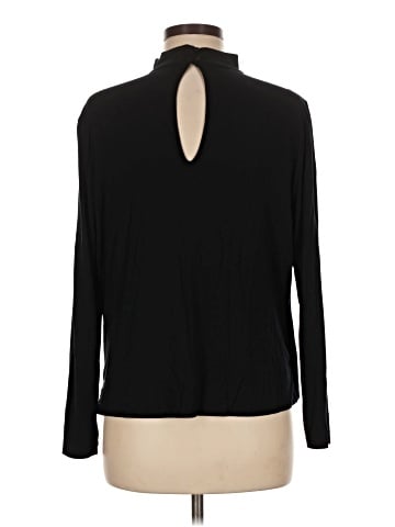 Krisa Long Sleeve Turtleneck (view 2)