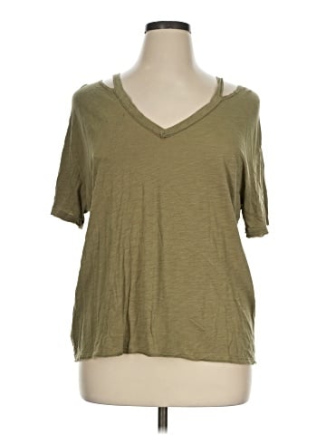 t.la Short Sleeve T-Shirt (view 1)