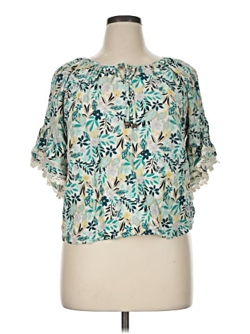 I.N. Studio Short Sleeve Blouse (view 1)
