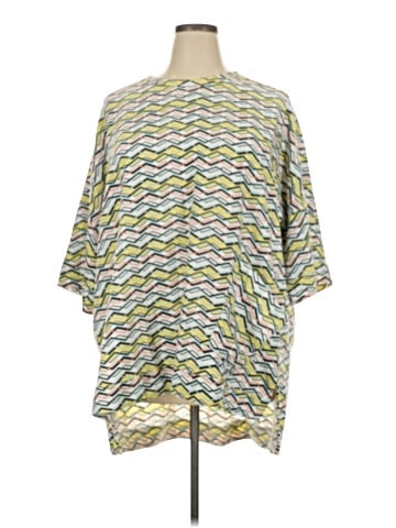Melissa McCarthy Seven7 Kimono (view 1)