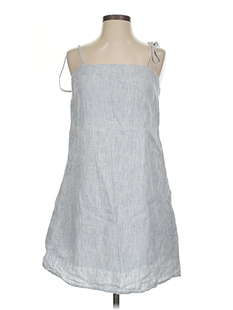 Pre-owned Quince Casual Dress In Gray