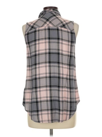 Rock & Republic Sleeveless Button-Down Shirt (view 2)