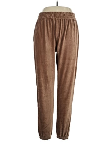 No Boundaries Casual Pants (view 1)