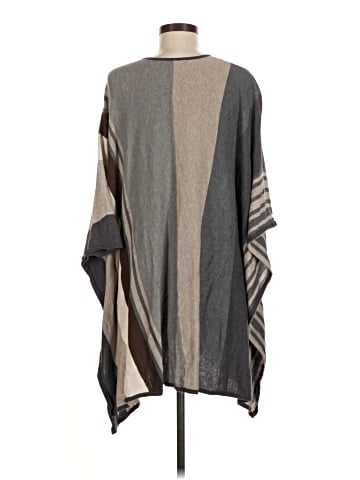 CAbi Poncho (view 2)
