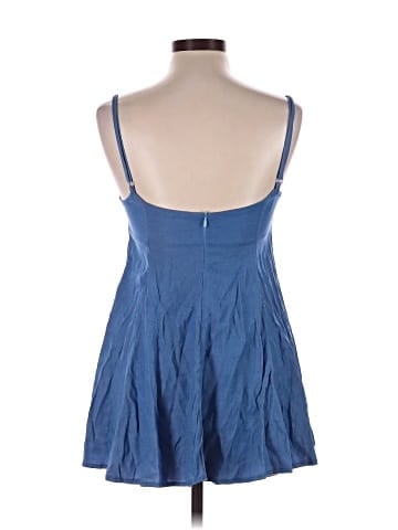 YOINS Sleeveless Top (view 2)