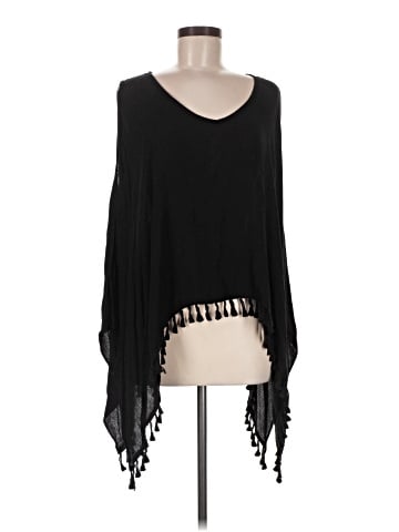 Alya Poncho (view 1)