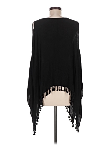 Alya Poncho (view 2)