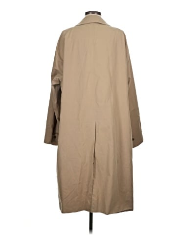 Burberry Vintage Trenchcoat (view 2)