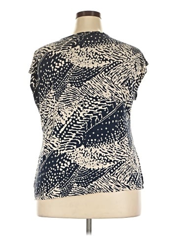 Grayson Sleeveless T-Shirt (view 2)