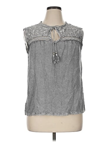 Solitaire Sleeveless Blouse (view 1)