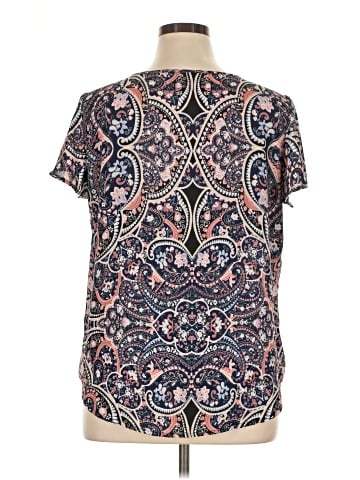 Liz Claiborne Career Short Sleeve Blouse (view 2)