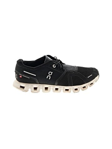 On Cloud Sneakers (view 1)