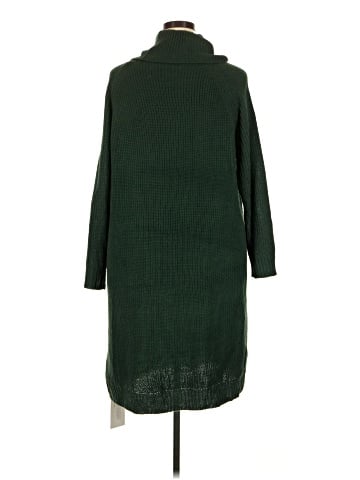 BLOOMCHIC Turtleneck Sweater (view 2)