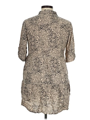 Millenium Short Sleeve Blouse (view 2)