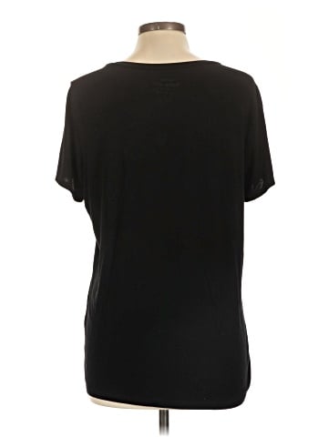 Torrid Short Sleeve T-Shirt (view 2)