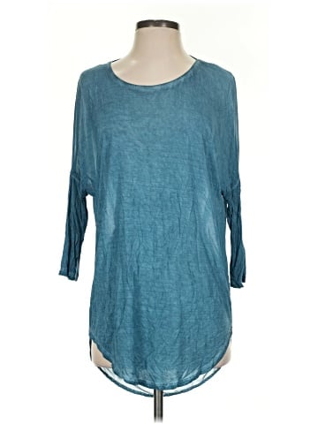Black Swan 3/4 Sleeve Top (view 1)