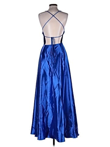 Windsor Cocktail Dress (view 2)