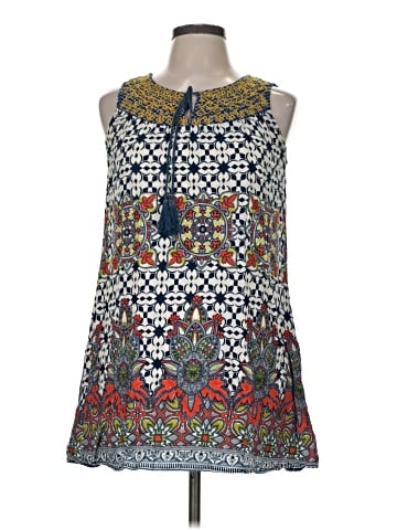 En Creme Sleeveless Blouse (view 1)