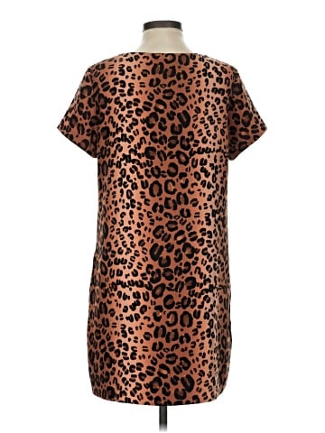 Cooper & Ella Short Sleeve Top (view 2)