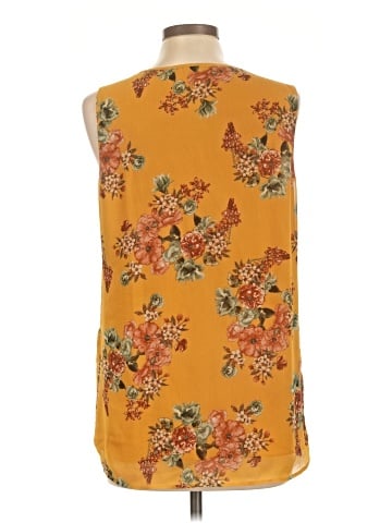 DR2 Sleeveless Blouse (view 2)