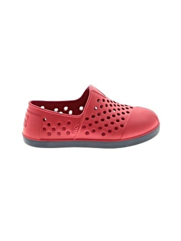 TOMS Water Shoes (view 1)
