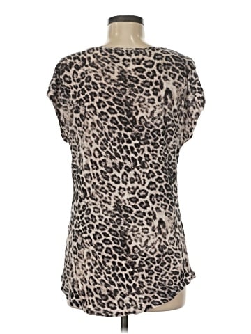 Jennifer Lopez Short Sleeve T-Shirt (view 2)