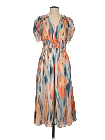 Julia Jordan Casual Dress (view 1)