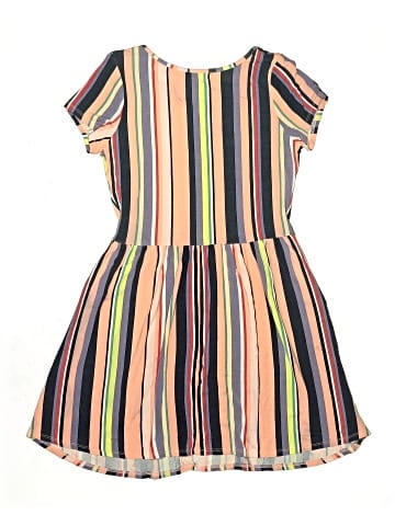 Peek... Dress (view 2)